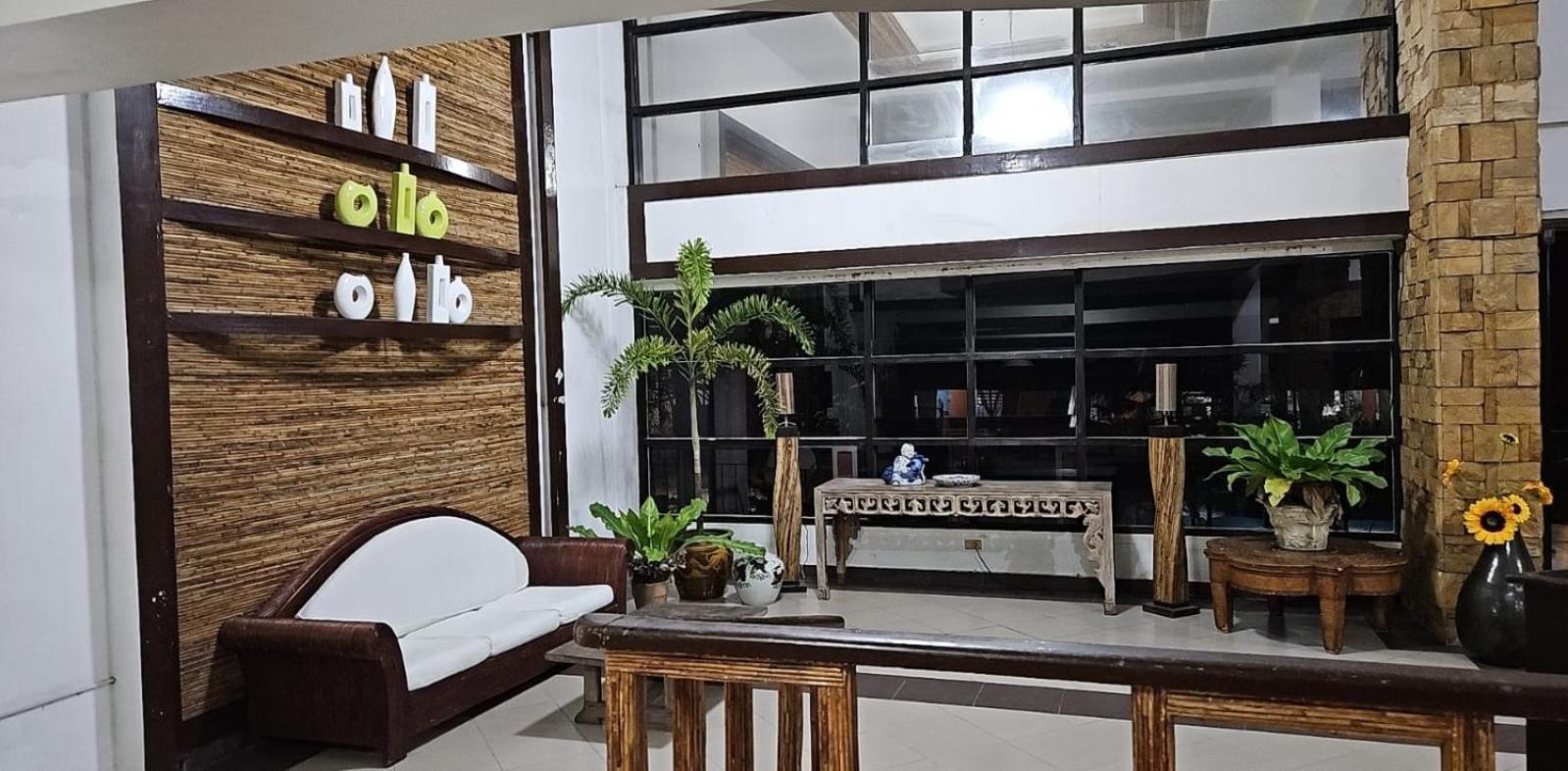 מקטאן Tlt Condotl At Kiener Hills Condominium מראה חיצוני תמונה